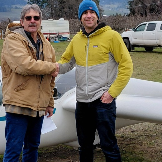 Seth Swallen passes private glider exam