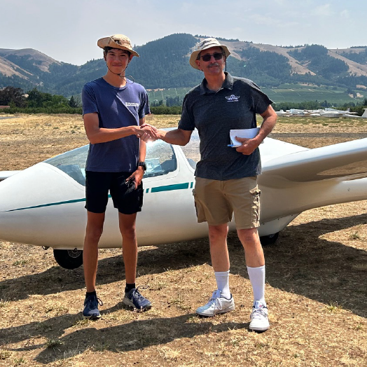 Anou Slingeland passes checkride